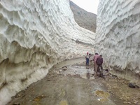 it comes on the way to khunjerab pass Pakistan
